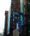 pompidou.jpg (53755 bytes)